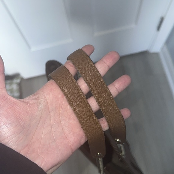 Michael Kors brown with gold hardware large purse and wristlet! - Picture 5 of 13